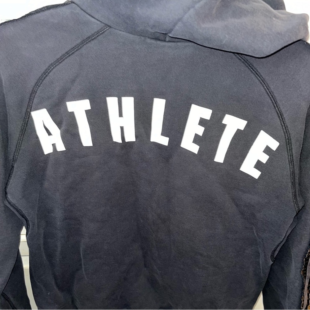 Nike Womens Medium Spellout Athlete Black Hoodie